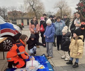 Ciężkie puszki z serduszkiem WOŚP. Padły rekordy w powiecie grójeckim. 