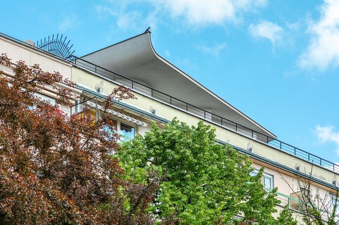 Dom pod żaglem w Warszawie