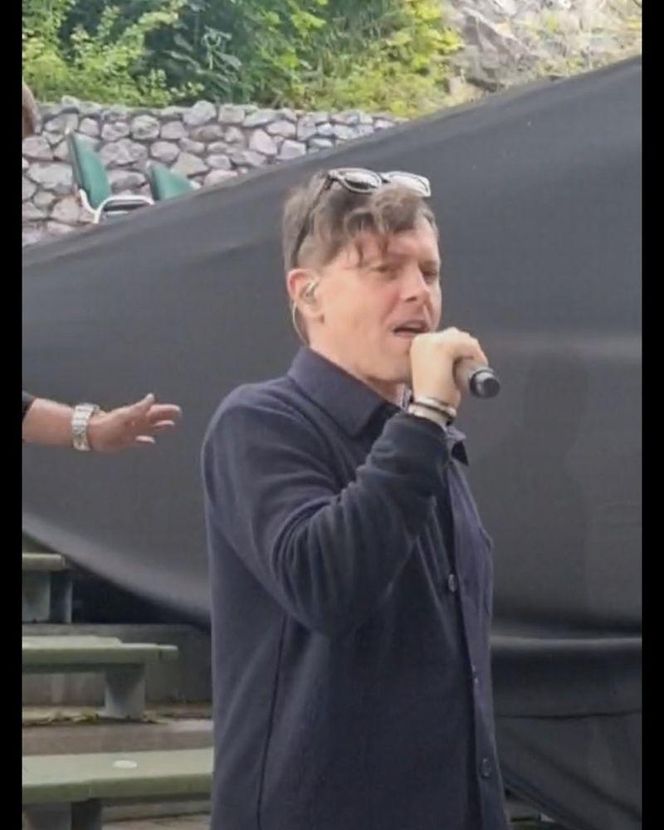 Katarzyna Cichopek rozemocjonowana jak nastolatka!