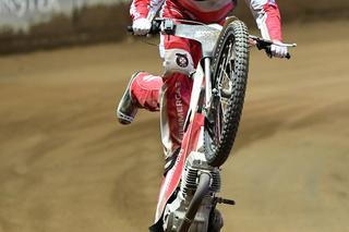 Polacy mistrzami na żużlu po niesamowitym ostatnim biegu! Przeżyjmy to jeszcze raz [NAGRANIE]