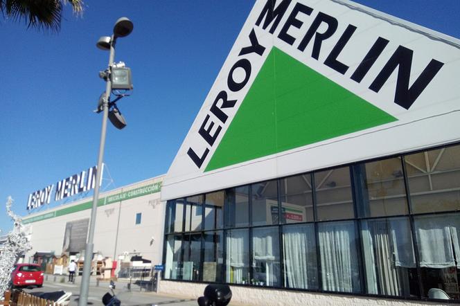 Leroy Merlin po roku od rozpoczęcia wojny opuszcza Rosję. Spóźniona decyzja francuskiej firmy