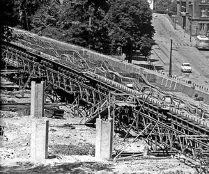Kiedyś usprawniła ruch, dziś stwarza realne zagrożenie. Historia budowy estakady w Chorzowie
