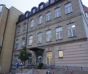 Zabytkowa fasada z XX wieku zachwyca białostoczan. Dzisiaj mieści się tam słynna instytucja