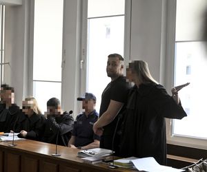 Łukasz Ż. stanął przed sądem. Przeprosił i częściowo przyznał siędo winy. Jego kolega: „Nie pomagałem Łukaszowi”