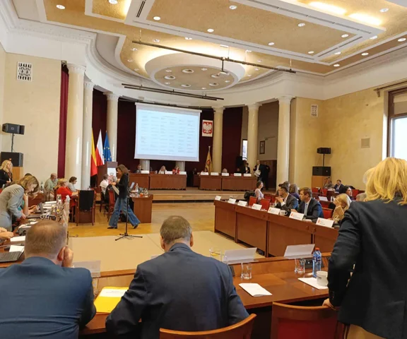 Wiceprezydent Warszawy podał się do dymisji, powodem prohibicja