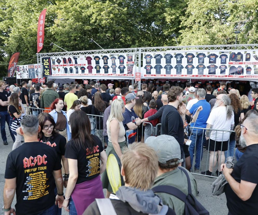 Koncert AC/DC w Warszawie (4.07.2025) - część pierwsza. Organizatorem koncertu jest Live Nation Polska