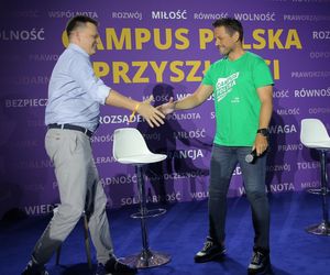  Tak zmieniał się Szymon Hołownia
