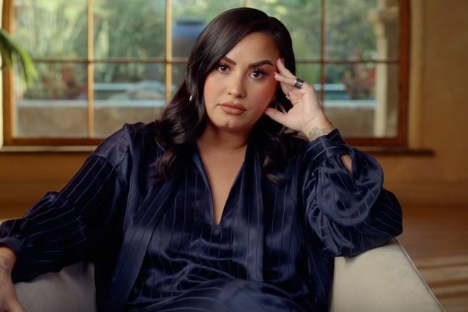Demi Lovato w Dancing With The Devil