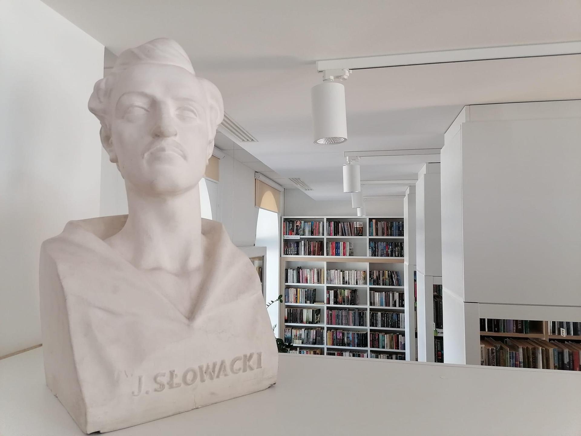 Bibliostacja Pobiedziska