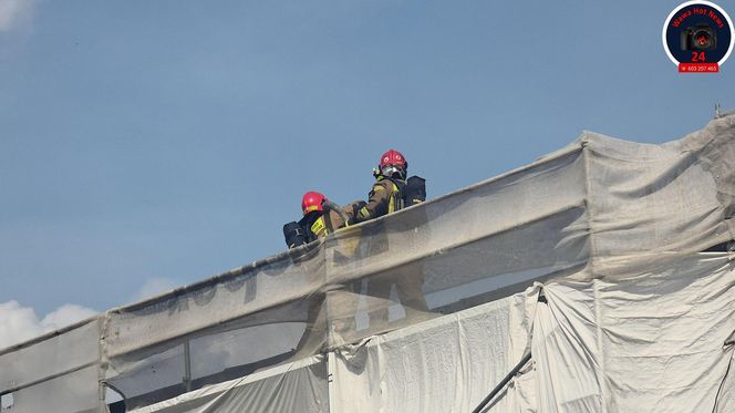 Pożar w Instytucie Lotnictwa w Warszawie! Ewakuacja 25 osób