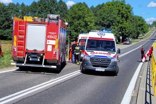 Przerażający wypadek pod Starachowicami! Kobieta w ciąży i jej nienarodzone dziecko zginęli pod kołami citroena [ZDJĘCIA]
