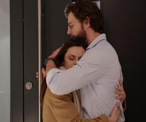 	M jak miłość odc. 1856. Mariusz (Mateusz Mosiewicz), Kasia (Paulina Lasota)