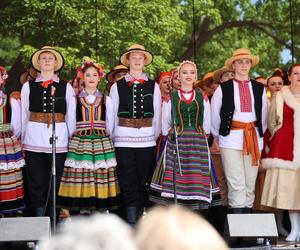 Piknik patriotyczny i koncert „Polskie Tańce Narodowe i Regionalne” na pl. Litewskim w Lublinie