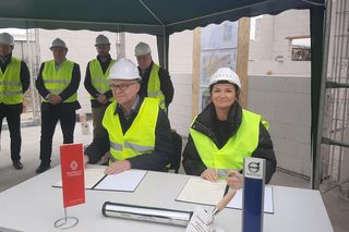 Wmurowanie kamienia węgielnego pod nową inwestycję firmy Eurocomplex Trucks Sp. z o.o. 