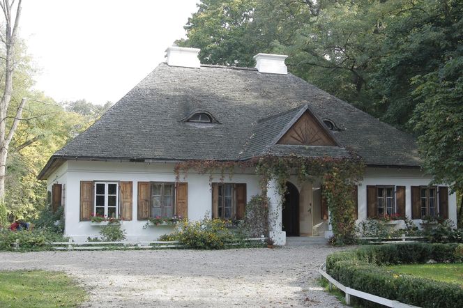 Ranczo - dworek Lucy