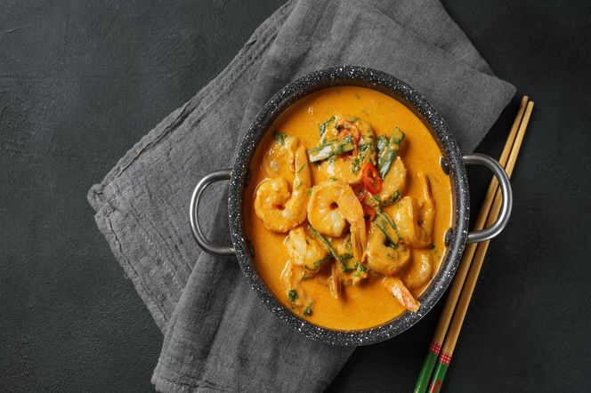 Szybko, prosto i na ostro. Curry z krewetkami to idealny obiad na tajski obiad