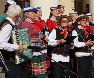 W centrum Lublina królował róż! Przez miasto przeszedł Marsz Różowej Wstążki