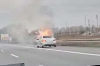 Pożar samochodu na A4. Utrudnienia w kierunku Wrocławia