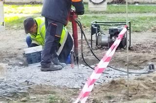 Usunięcie pomnika ks. Idziego Radziszewskiego ze skweru im. abp. J. Życińskiego