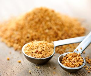 Przelicznik kuchenny: OBJĘTOŚĆ – WAGA [MĄKA, CUKIER, SÓL, MIÓD, OLEJ i in.]