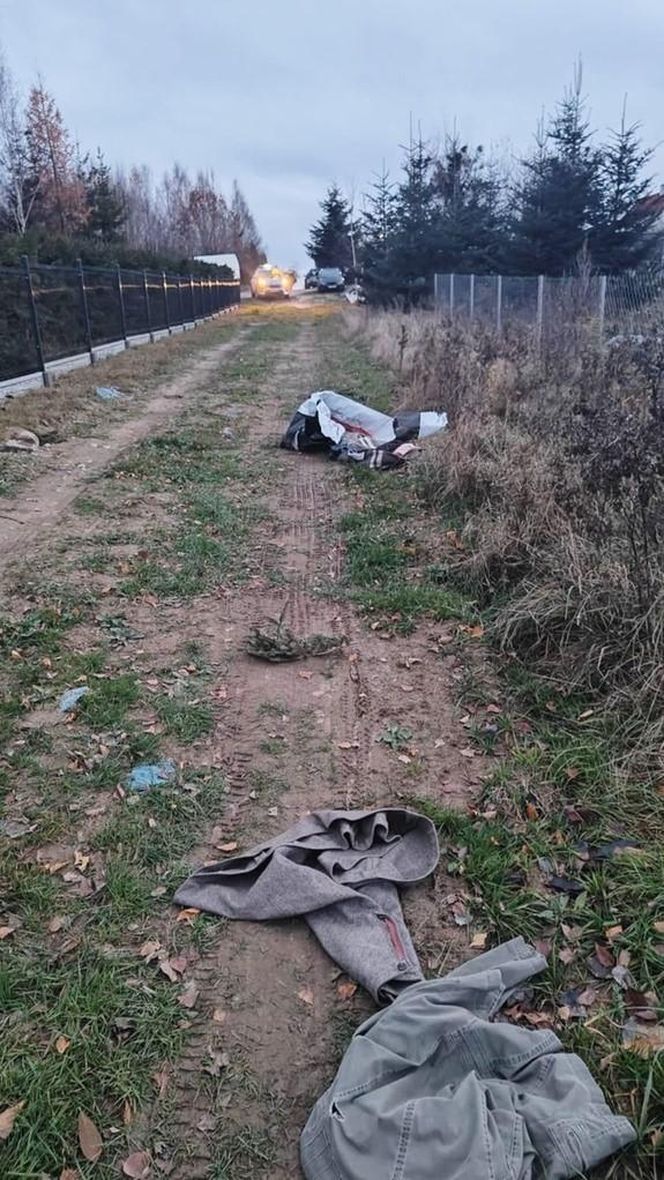 Policja namierzyła właścicielkę porzuconych na drodze ubrań