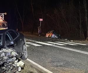 Nastolatek wymusił pierwszeństwo. Z auta wyleciał fotelik dla dziecka. Trzy osoby ranne, w tym 5-letni maluszek