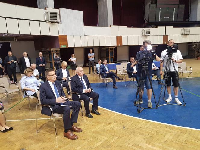 Podpisanie umowy na modernizację HWS Urania w Olsztynie