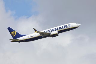 Koszmarny lot Ryanair. Pasażer musi zapłacić 20 tysięcy złotych kary 