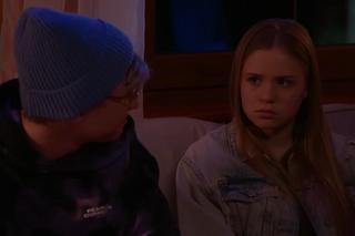 Pierwsza miłość, odcinek 3840. Julka (Dąbrówka Kruk), Nikodem (Adam Wojciechowski) 