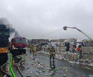 Potężny pożar tworzyw sztucznych w lubelskim 