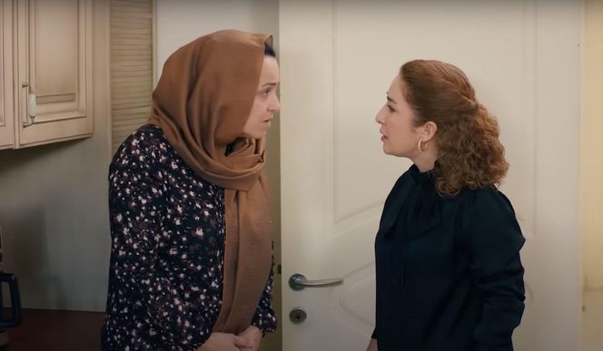 Porywacz Ragip znów zasadzi się na Zeynep. Czy Melis ostrzeże rywalkę?