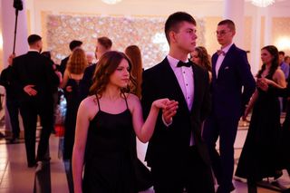 Uczniowie ZSP nr 6 w Siedlcach bawili się na studniówce. Zobacz zdjęcia!