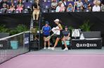 Iga Świątek lepsza od Coco Gauff. Polka o krok od awansu półfinału WTA Finals w Cancun