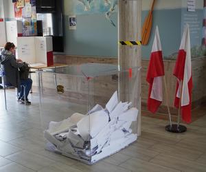 Wybory samorządowe 2024. Mieszkańcy Pomorza oddają głosy. Jaka frekwencja? 