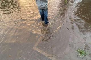  Łódź zalana po ulewie. Ulicami popłynęły strumienie wody [ZDJĘCIA]