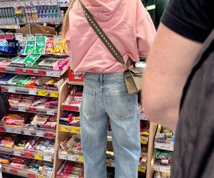 Doda w Żabce z torebką za 150 tyś zł 