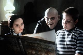 Rodzina Addamsów - kadry z kultowego filmu