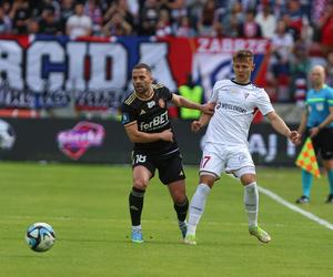 Górnik Zabrze pewnie pokonuje ŁKS Łódź ZDJĘCIA