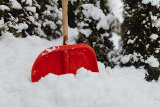 Zima nie daje za wygraną. IMGW ostrzega, gdzie spadnie najwięcej śniegu! 