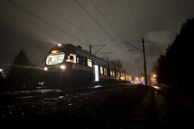 Tragedia w Grodzisku Mazowieckim. Pociąg WKD śmiertelnie potrącił człowieka