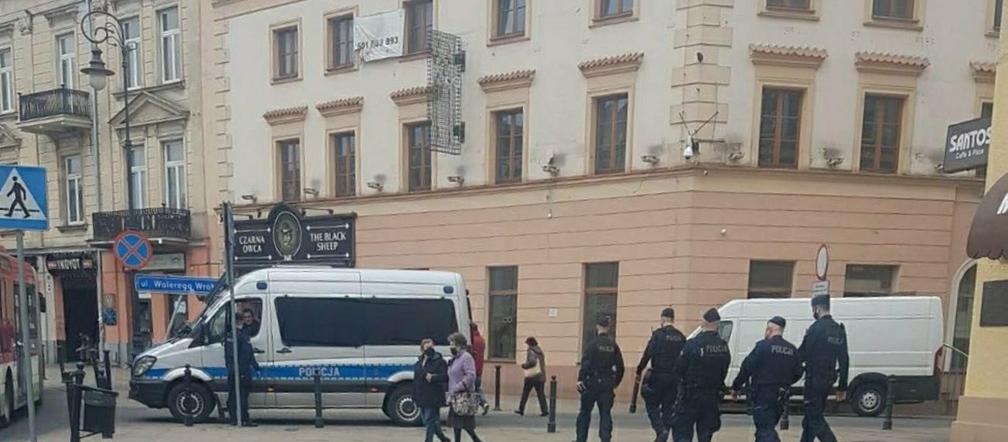 Siadł na ulicy i nie chciał zejść. Ekolodzy zorganizowali w Lublinie blokady