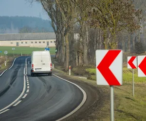 Modernizacja kolejnych odcinków drogi w Kujawsko-Pomorskiem