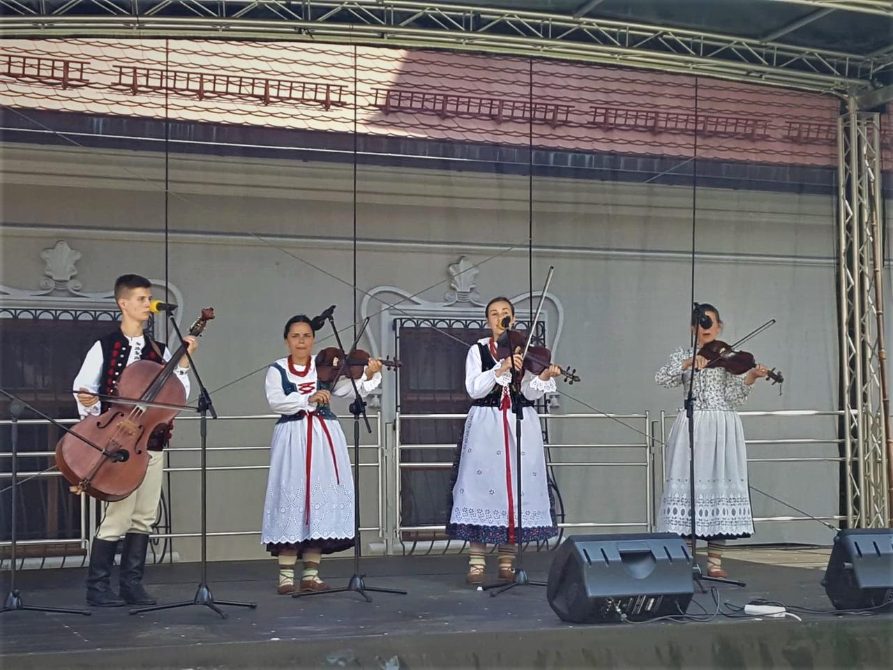 W wyjątkowym czasie, wyjątkowy festiwal. Mimo pandemii - górale trwają w tradycji 