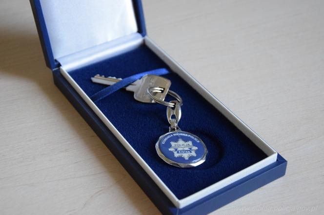 Nowa siedziba policji w Młynarach już otwarta. Kosztowała ponad 3 mln złotych [ZDJĘCIA]