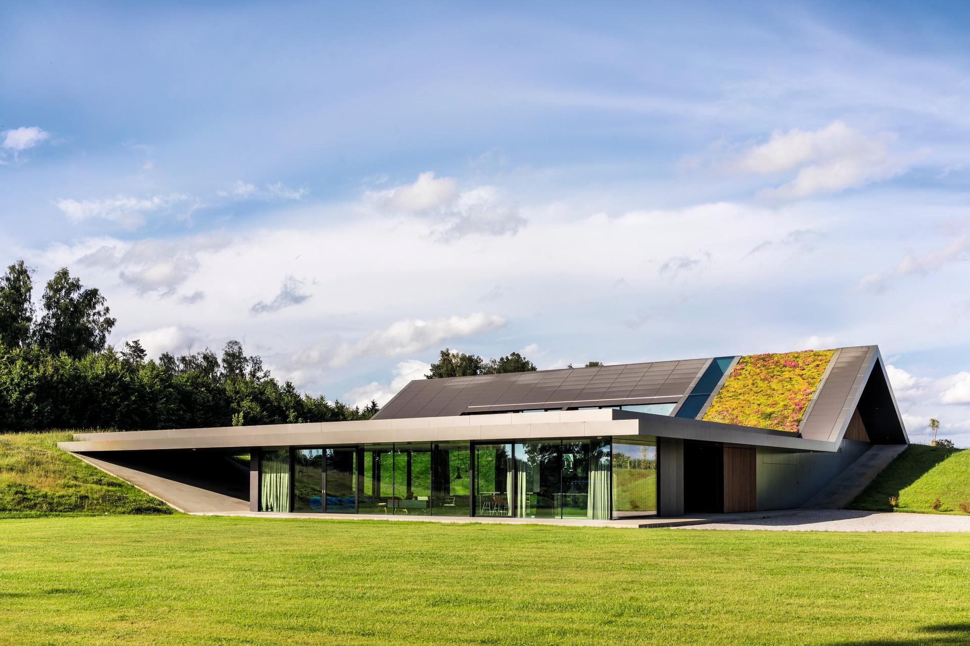 Dom jednorodzinny Green Line House 4