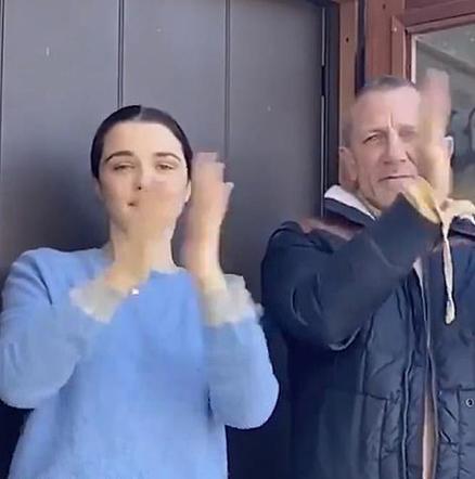 Znani brytyjczycy dziękują służbie zdrowia