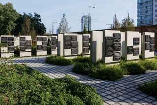 Park Pamięci na Cmentarzu Żydowskim w Warszawie