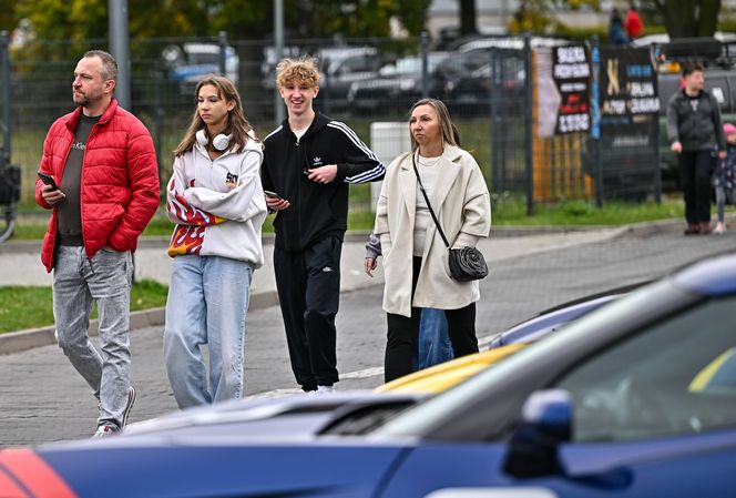 Serca na kołach. Akcja charytatywna na stadionie w Tychach