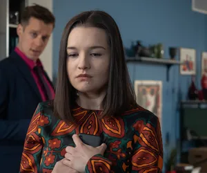 Na Wspólnej. Kasia zdradzi Darka przed ślubem?! To zemsta za to co zrobił Żbik. Niepokojące zapowiedzi