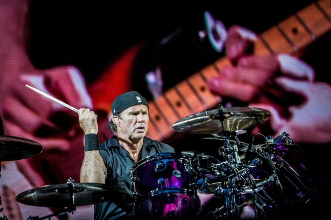 Chad Smith wystąpił w lokalnym pubie przed garstką słuchaczy! Perkusista od lat udowadnia, że jest normalnym facetem!